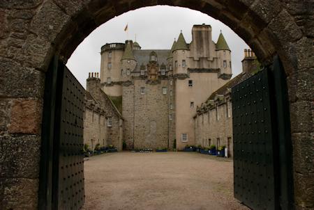 The courtyard and the great keep